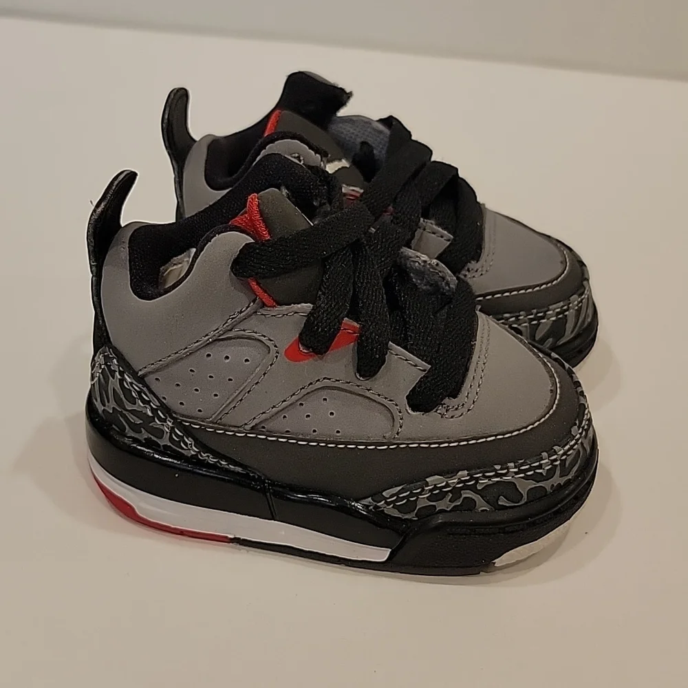 Nike Air Jordan Son of Low TD Toddlers Shoes Size 2c Basketball Gray 599928 004